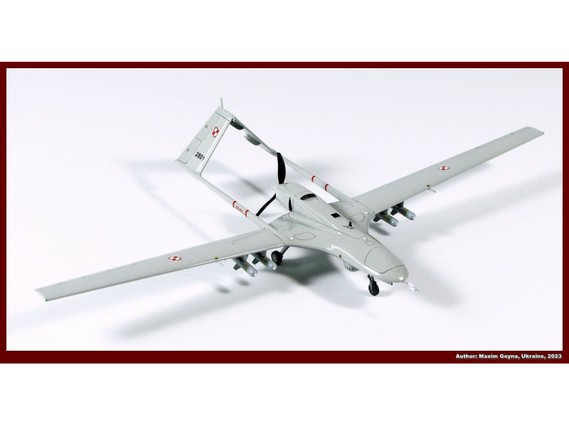 1/72 TB.2 UAV in Polish service from Maxim Hoyna, Ukraine